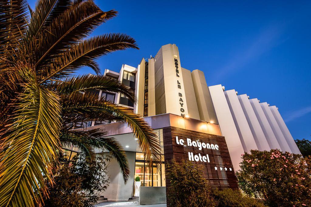 Hotel Le Bayonne Exteriör bild